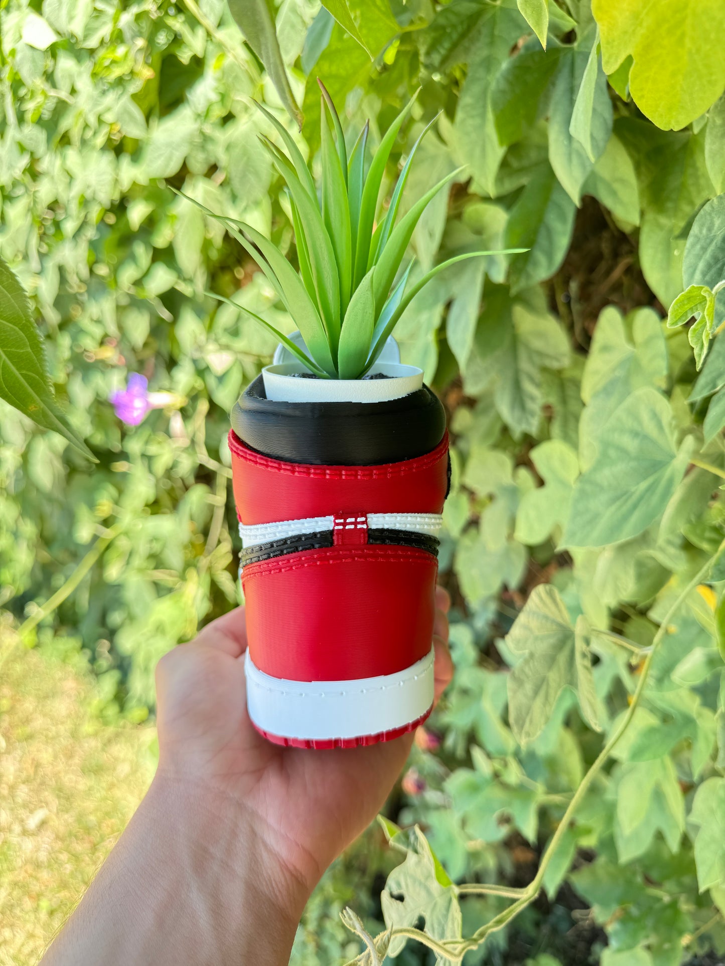 3D printed AJ1 Chicago Planter